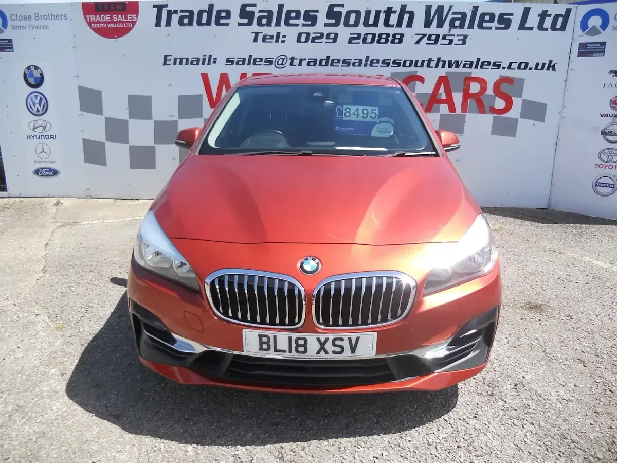 Used BMW 220 Luxury Line 2018 Orange Hatchback