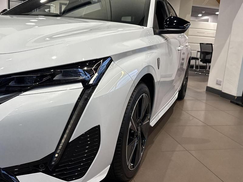 Used Peugeot e-308 GT 113 kW (154 HP) 2026 White Hatchback