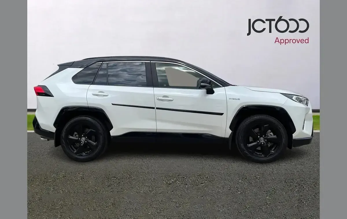 Used Toyota RAV4 Hybrid 218 HP (160 kW) 2020 Other SUV
