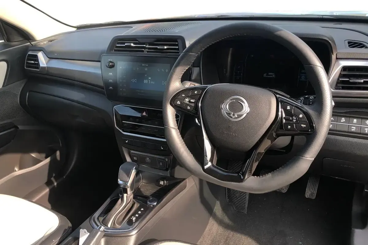 Used SsangYong Tivoli 163 HP (119 kW) 2023 Blue SUV
