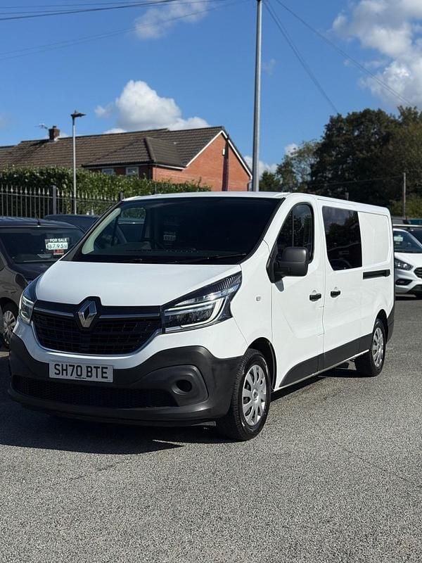 White Used 2020 Renault Trafic Business Van | £7,995 (Good price) - Image 1/4