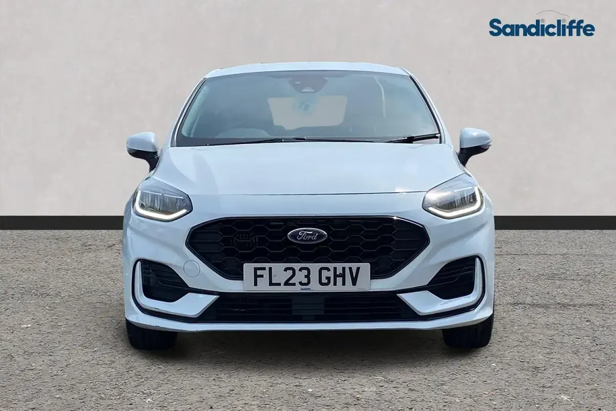 Used Ford Fiesta ST-Line X 125 HP (91 kW) 2023 White Hatchback