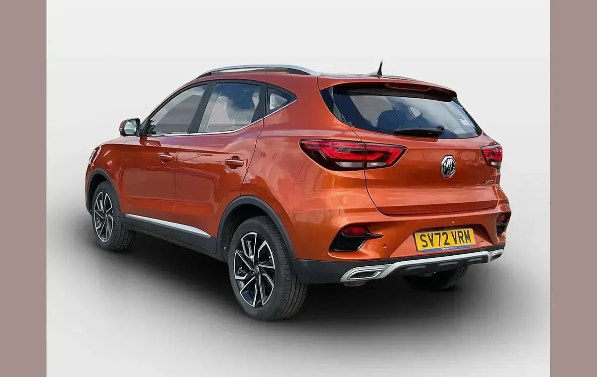 Used MG ZS Exclusive 109 HP (80 kW) 2022 Orange SUV