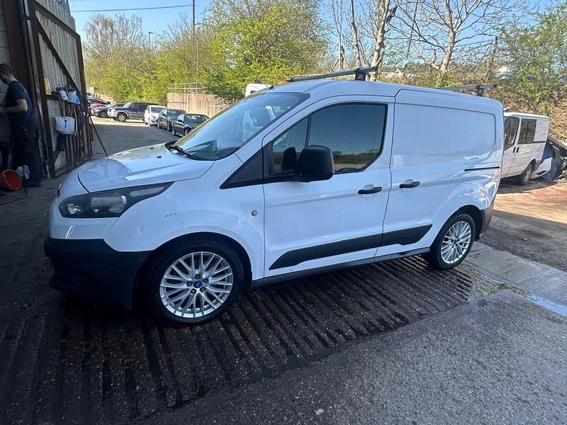 Usado Ford Transit Connect 95 HP (69 kW) 2014 Branco Monovolume