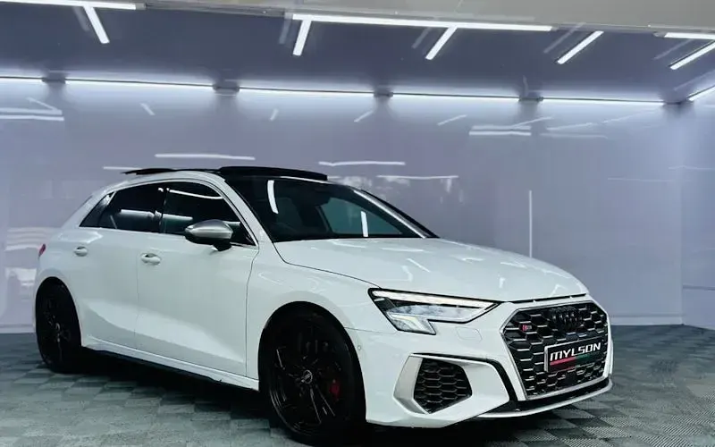 Usado Audi S3 Sportback Design 310 HP (228 kW) 2023 Citadino