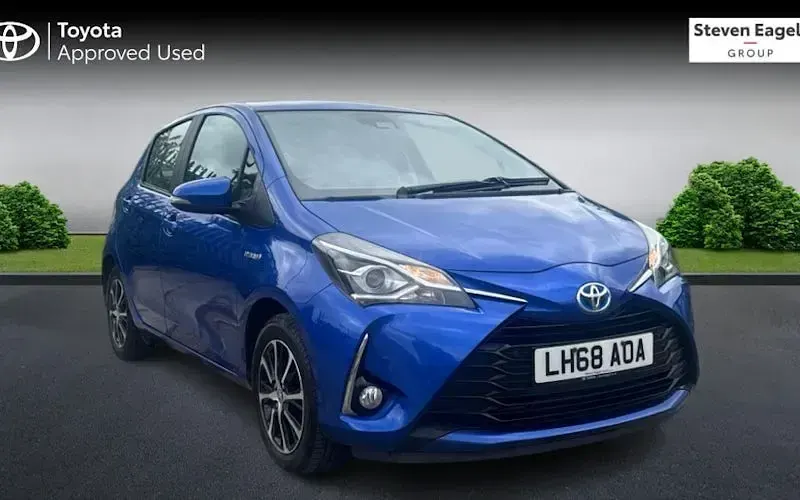 Used Toyota Yaris Hybrid 101 HP (74 kW) 2019 Hatchback
