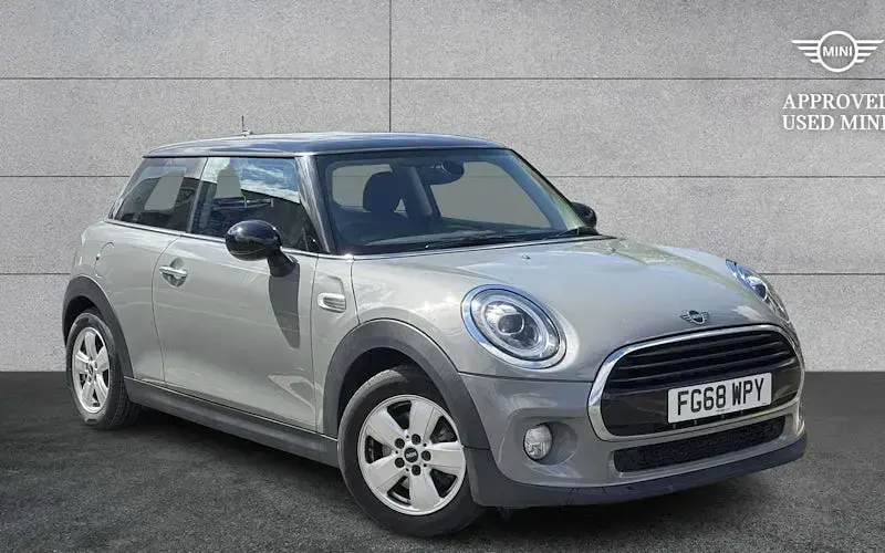 Used Mini Cooper Hatch 136 HP (100 kW) 2018 Hatchback