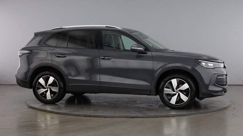 Used VW Tiguan Match 150 HP (110 kW) 2024 Grey SUV