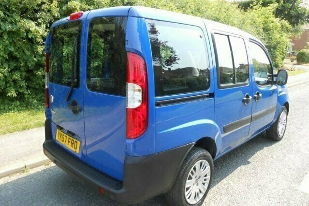 Used Fiat Doblò 77 HP (56 kW) 2008 MPV
