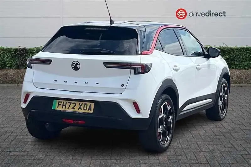 Used Vauxhall Mokka 100 kW (136 HP) 2023 White SUV