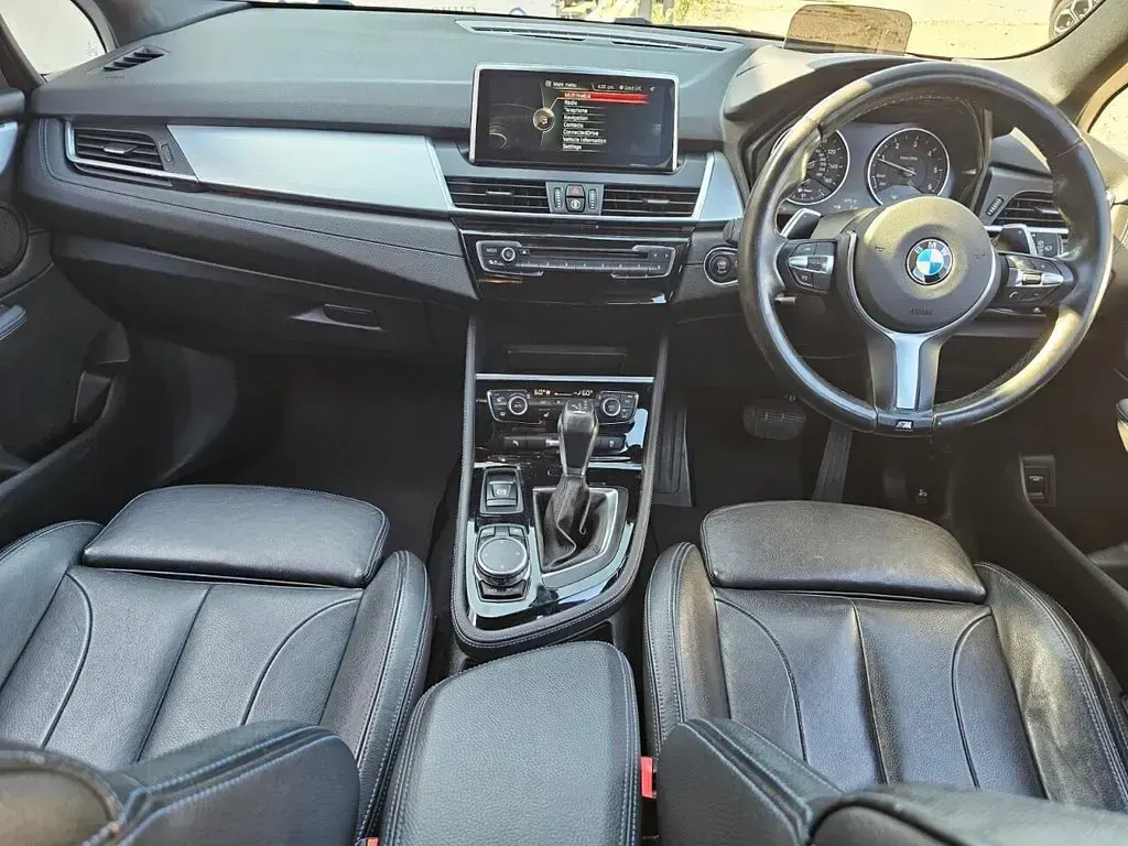 Used BMW 220 M Sport 190 HP (139 kW) 2016 Blue MPV