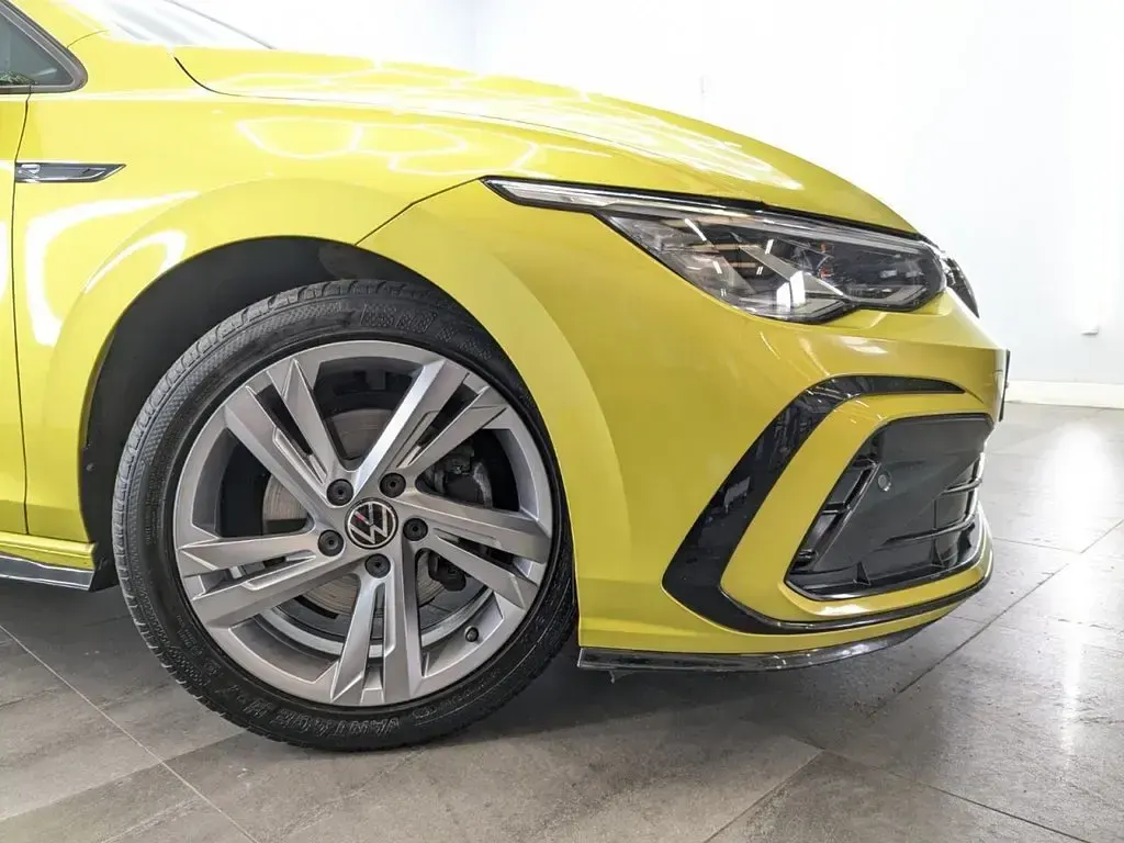 Used VW Golf VII R-line 150 HP (110 kW) 2021 Yellow Hatchback