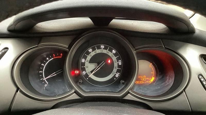 Used Citroën C3 VTR Sport 2013 Red Hatchback