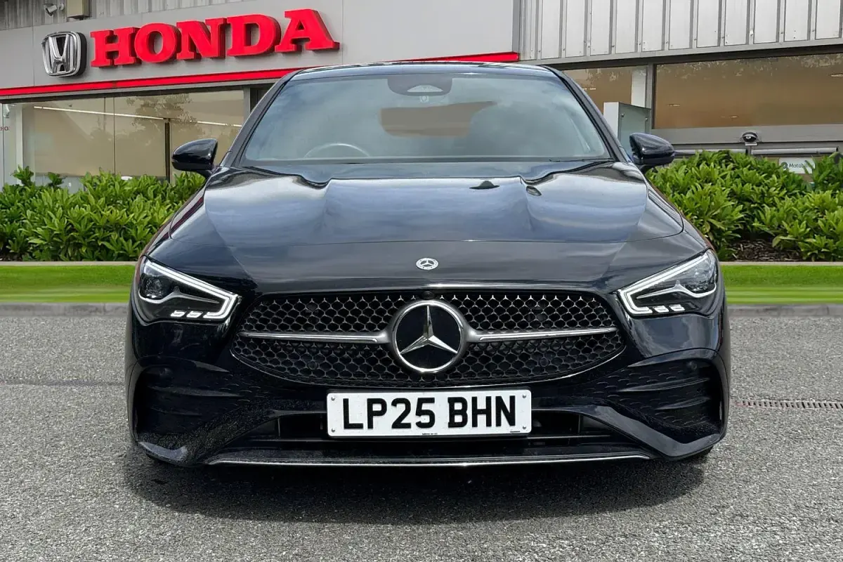 Used Mercedes CLA200 Executive 163 HP (119 kW) 2025 Black Coupe