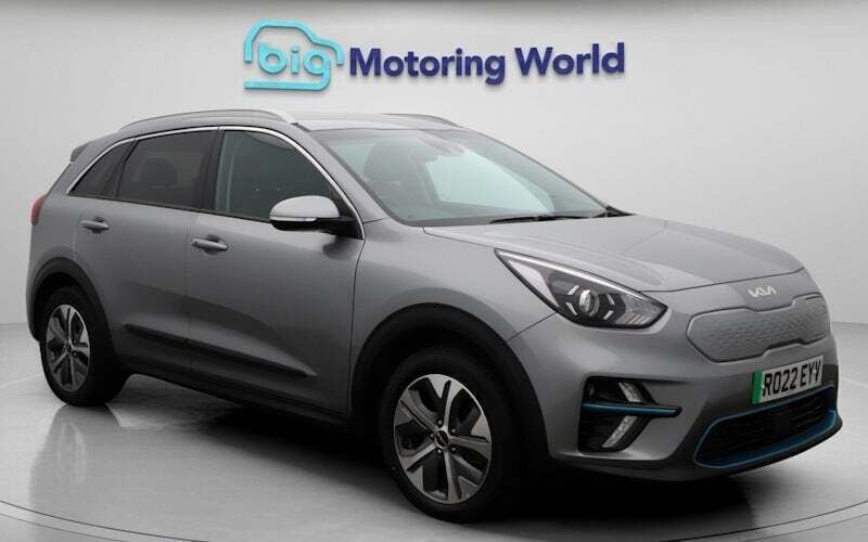 Used 2022 Kia e-Niro 2 SUV | £14,600 (Super price) - Image 1/4