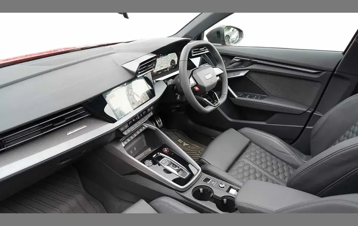 Used Audi RS3 Comfort 400 HP (294 kW) 2025 Red Sedan