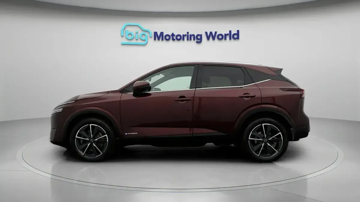 Used Nissan Qashqai S 190 HP (139 kW) 2023 Red SUV