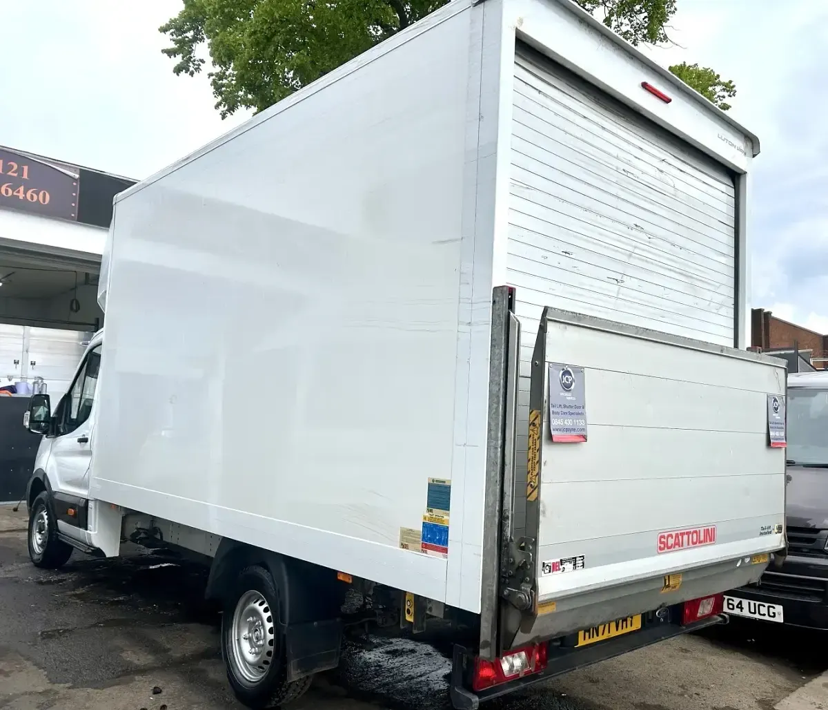 Używany Ford Transit 130 KM (95 kW) 2021 Biały Kabriolet