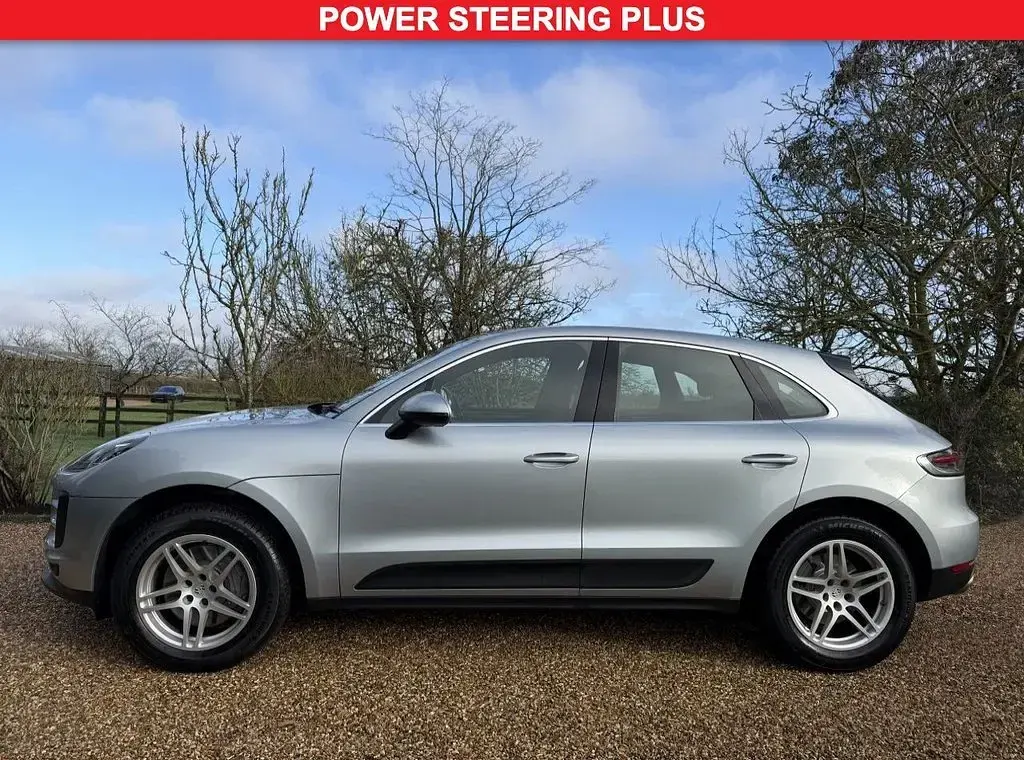 Used Porsche Macan 354 HP (260 kW) 2019 Silver SUV