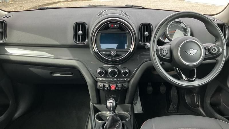 Used Mini Cooper Countryman Classic 134 HP (98 kW) 2020 Black SUV