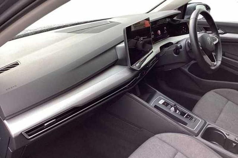 Used VW Golf VIII 204 HP (150 kW) 2025