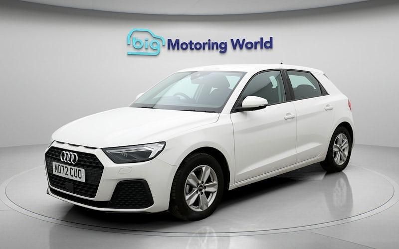 Used Audi A1 Sportback 95 HP (69 kW) 2023 White Hatchback
