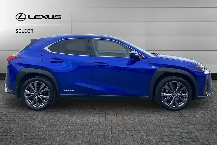 Used Lexus UX E-FOUR 181 HP (133 kW) 2020 Azure blue SUV