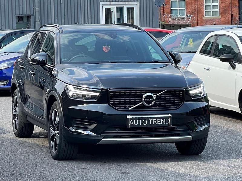 Black Used 2021 Volvo XC40 R-Design SUV | £16,991 - Image 1/4