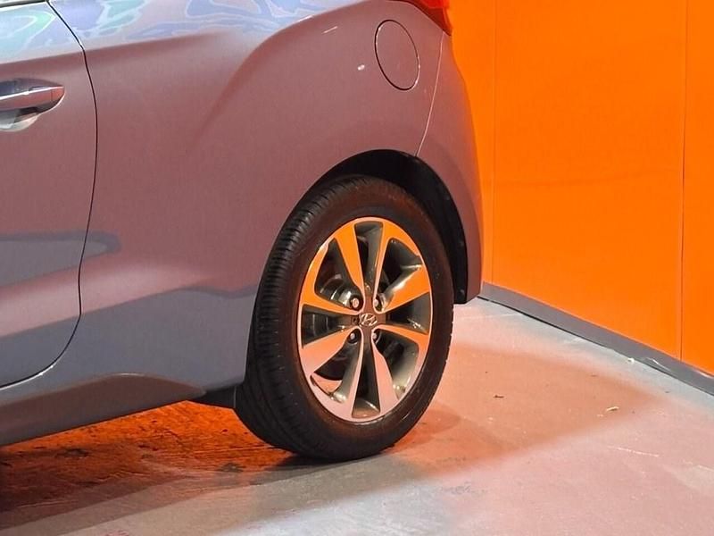 Used Hyundai i20 SE 84 HP (61 kW) 2016 Blue Coupe