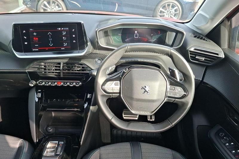 Used Peugeot 208 Allure+ 101 HP (74 kW) 2023 Red Hatchback