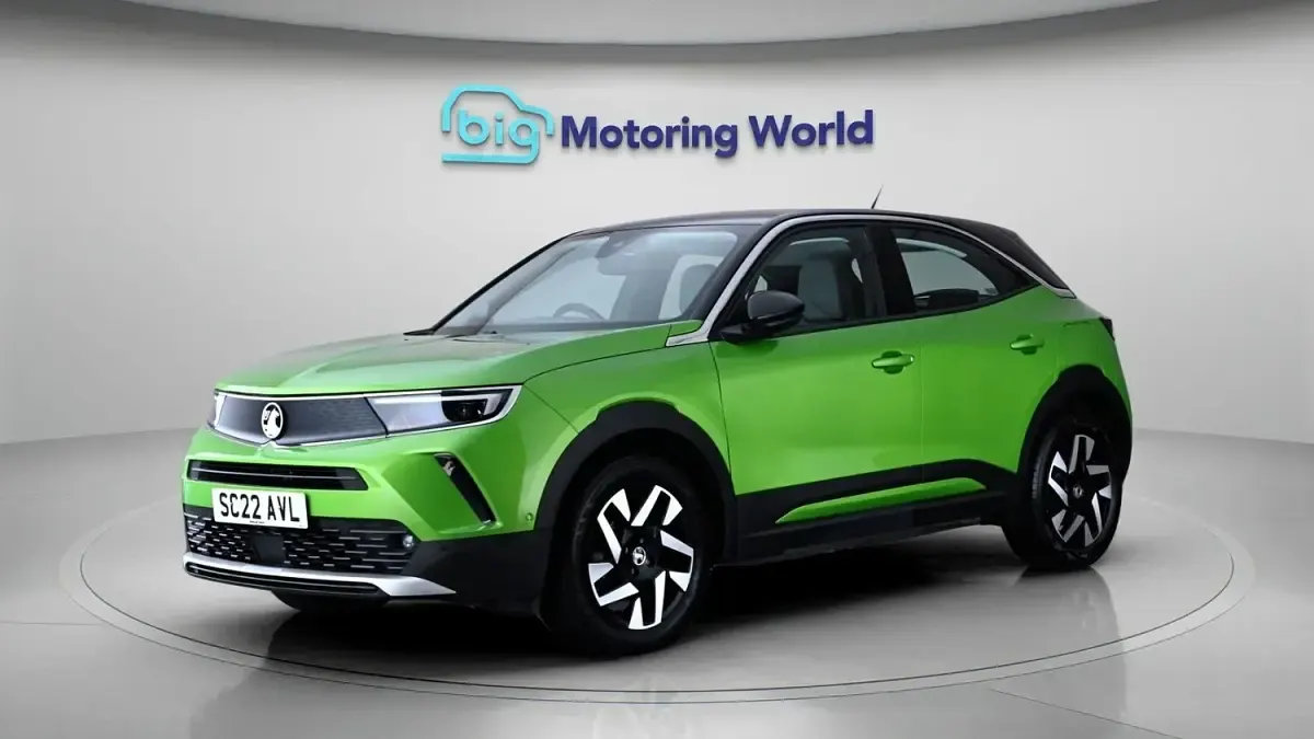 Used Vauxhall Mokka Elite 100 kW (136 HP) 2022 Green SUV