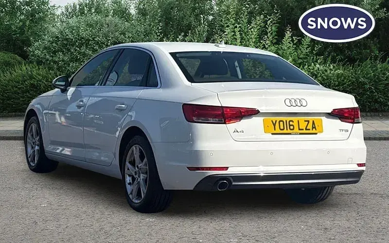 Used Audi A4 Sport 150 HP (110 kW) 2016 White Sedan