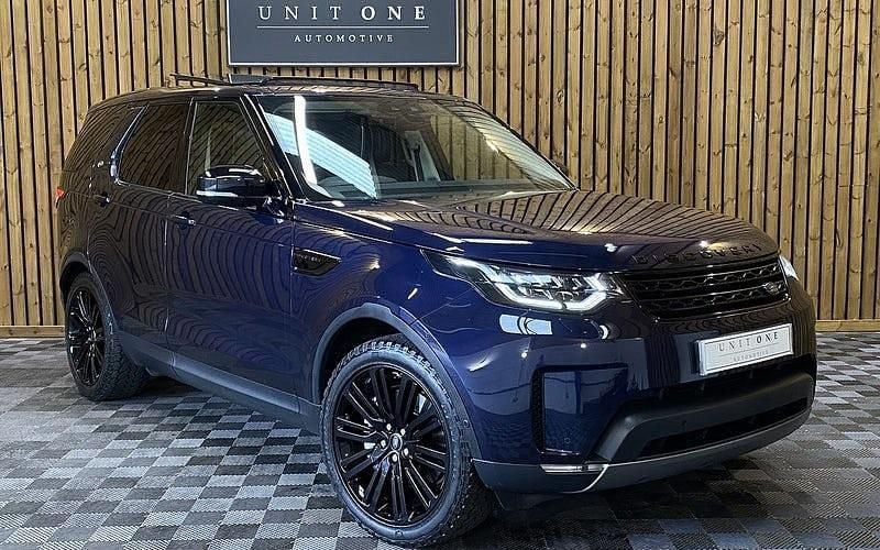 Blue Used 2019 Land Rover Discovery 5 HSE Luxury SUV | £30,500 (Good price) - Image 1/3