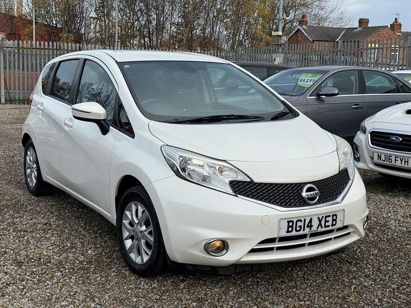 Used Nissan Note Acenta Premium 80 HP (58 kW) 2014 White MPV