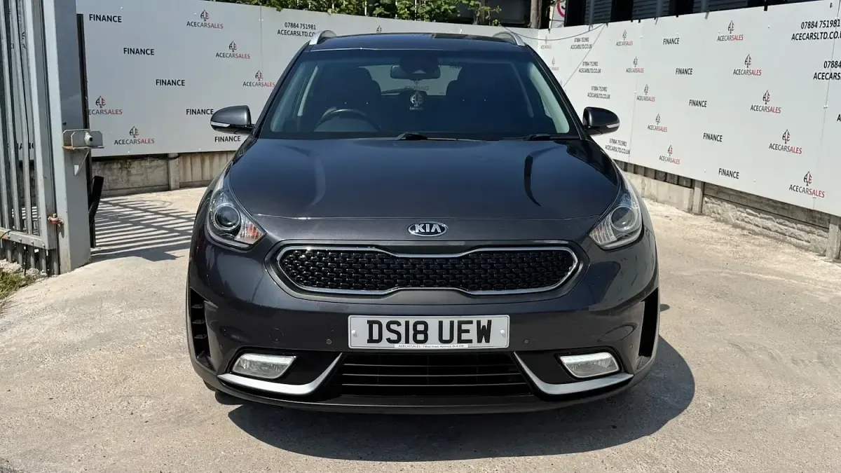 Used Kia Niro 139 HP (102 kW) 2018 Grey SUV