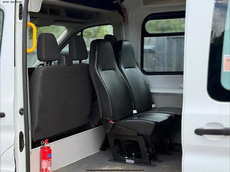 Used Ford Transit 125 HP (91 kW) 2016 White MPV