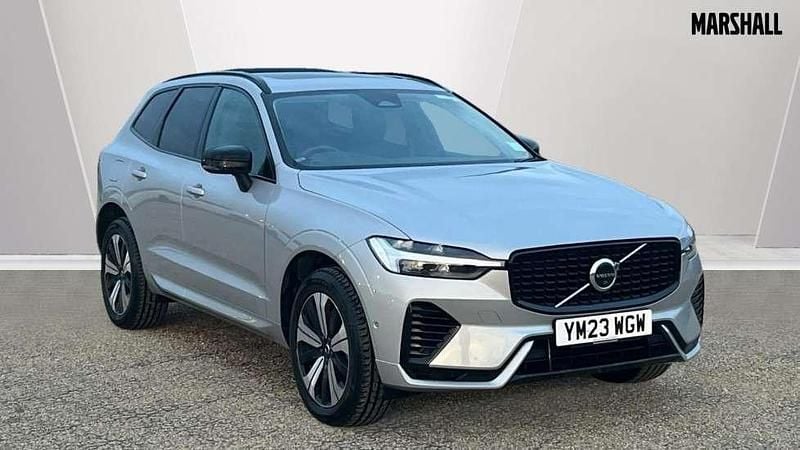 Silver Used 2023 Volvo XC60 Plus SUV | £31,774 (Fair price) - Image 1/4