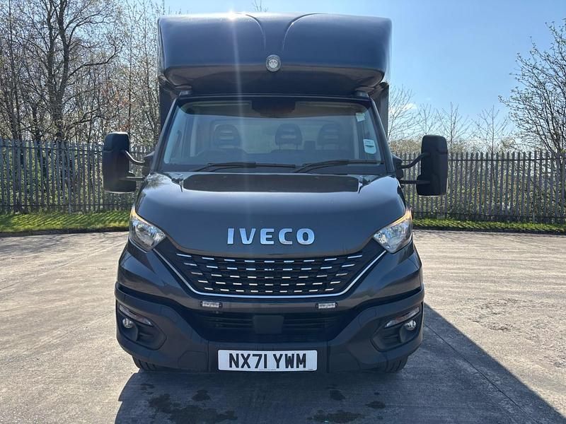 Used Iveco Daily 180 HP (132 kW) 2021 Grey