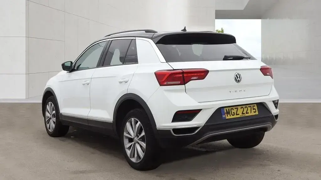 Used VW T-Roc Design 115 HP (84 kW) 2019 White SUV