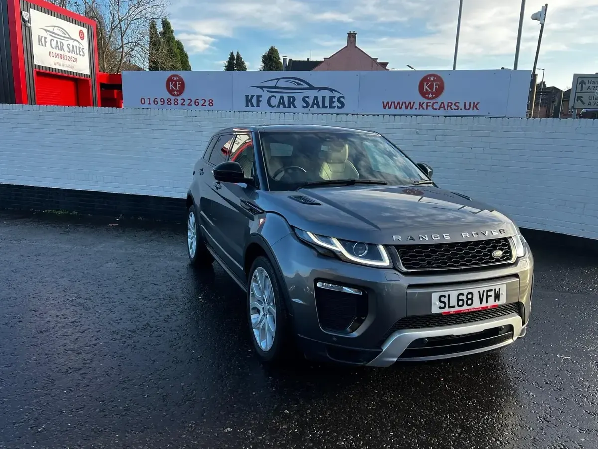 Używany Land Rover Range Rover evoque HSE Dynamic 2018 Szary Kombi