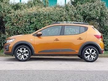 Used Dacia Sandero Prestige 91 HP (66 kW) 2021 Orange Hatchback