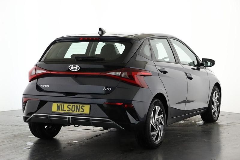 Used Hyundai i20 Advanced 90 HP (66 kW) 2024 Grey Hatchback