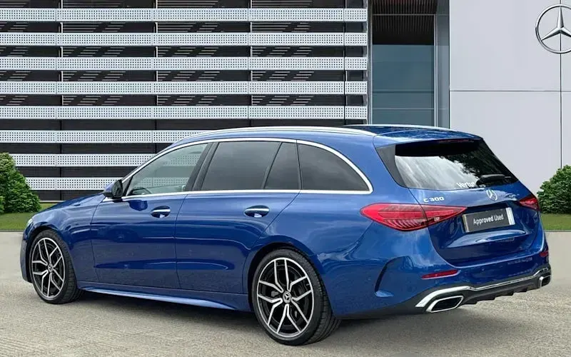 Used Mercedes C300 AMG line 258 HP (189 kW) 2025 Estate