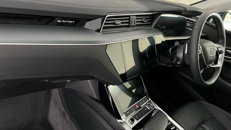 Used Audi Q8 e-tron Sport 250 kW (340 HP) 2023 Black SUV