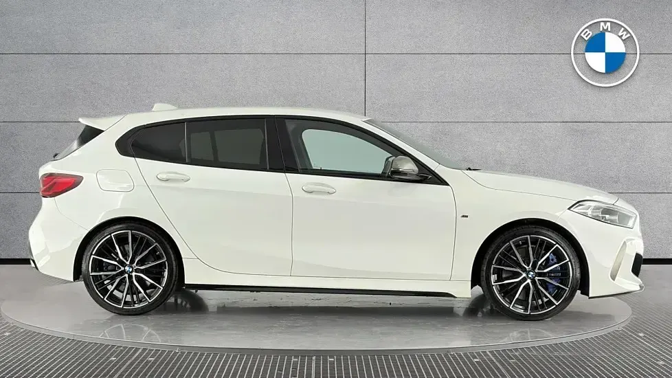 Used BMW M135 Shadowline 302 HP (222 kW) 2024 White Hatchback