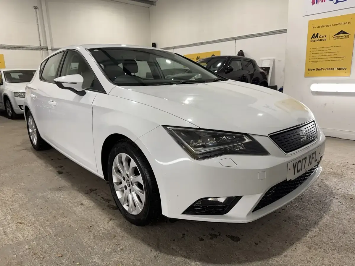 Usado Seat Leon Ecomotive 2017 Branco Citadino