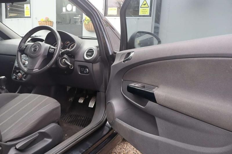 Used Vauxhall Corsa Edition 2012 Black Hatchback
