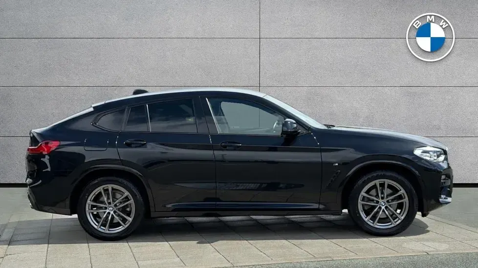 Used BMW X4 M Sport 187 HP (137 kW) 2020 Black SUV