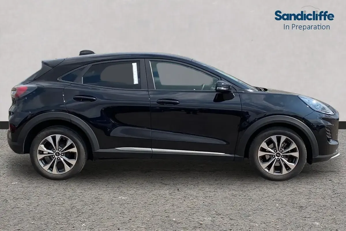 Used Ford Puma Titanium 125 HP (91 kW) 2025 Black SUV