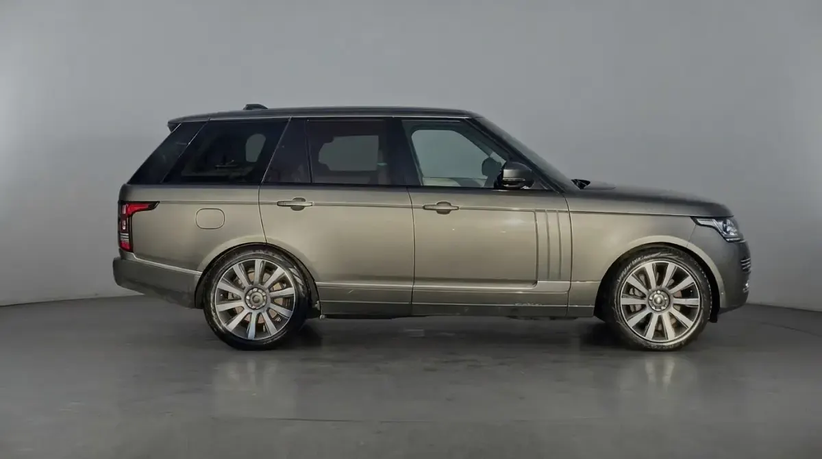 Used Land Rover Range Rover Autobiography 339 HP (249 kW) 2017 Silver SUV